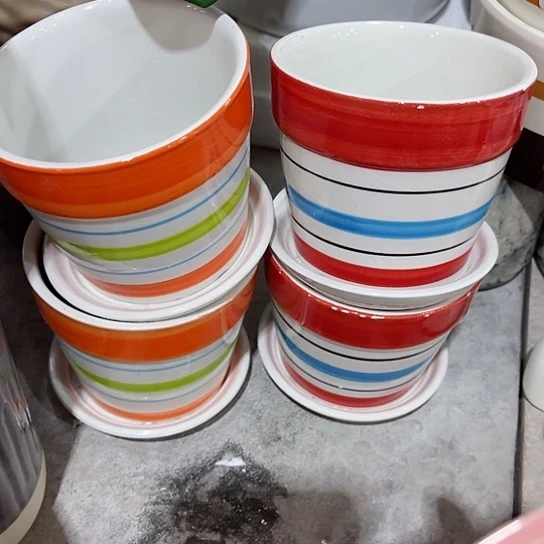 多肉绿植陶瓷花盆9.9包邮，有孔