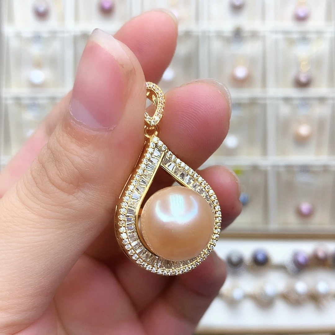 淡水珍珠颈饰合金