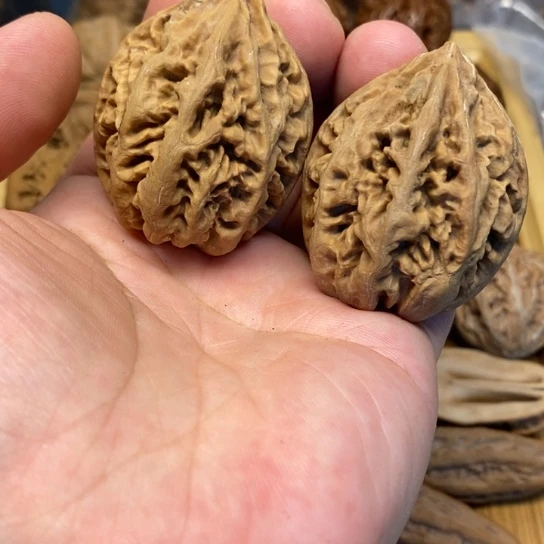 桃核把件47东北秋子核桃