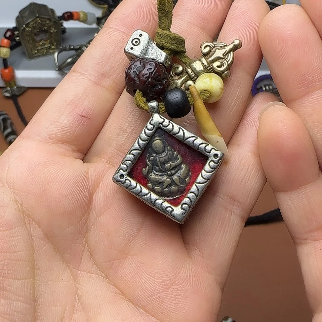 谋***颖橄榄核手串/手链11111