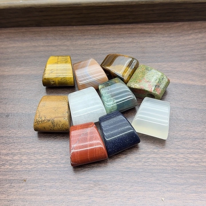 查罗石合金珠宝半成品吊坠一个