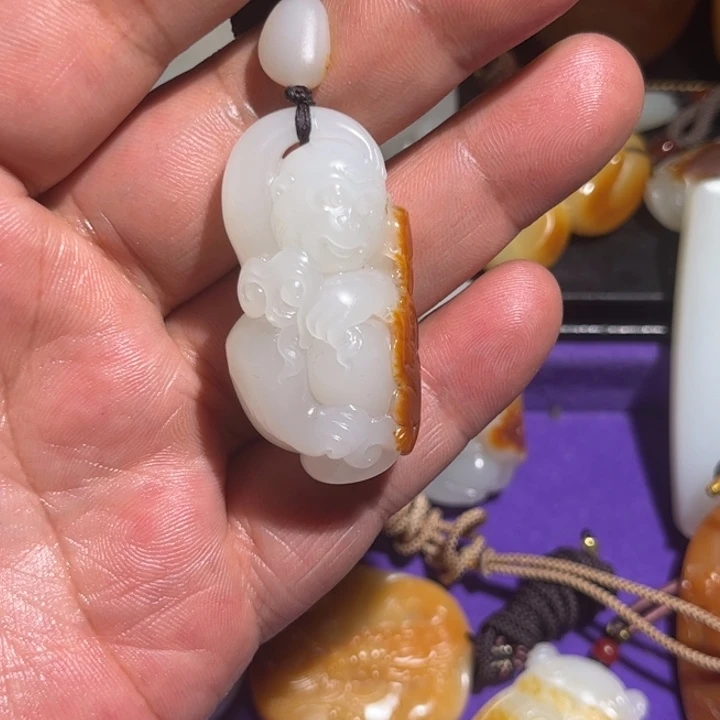 和田玉未镶嵌挂件王*宇