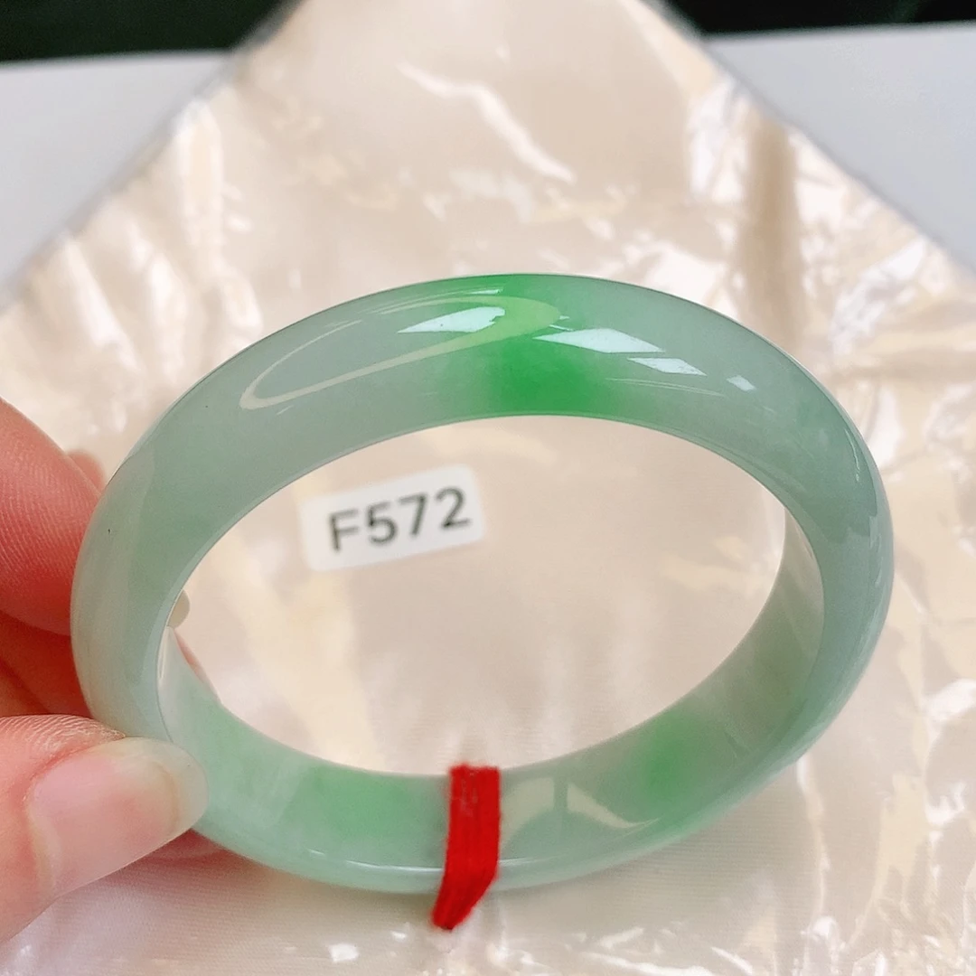 【闪购商品】翡翠手镯未镶嵌缅甸天然a货翡翠