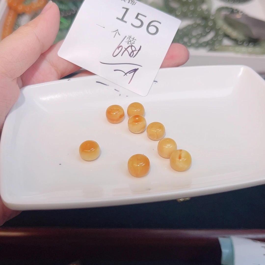 珠宝半成品未镶嵌水晶156 。