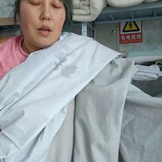 棉高端布料2.5+1点。