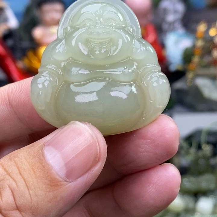 简***美颈饰未镶嵌和田玉