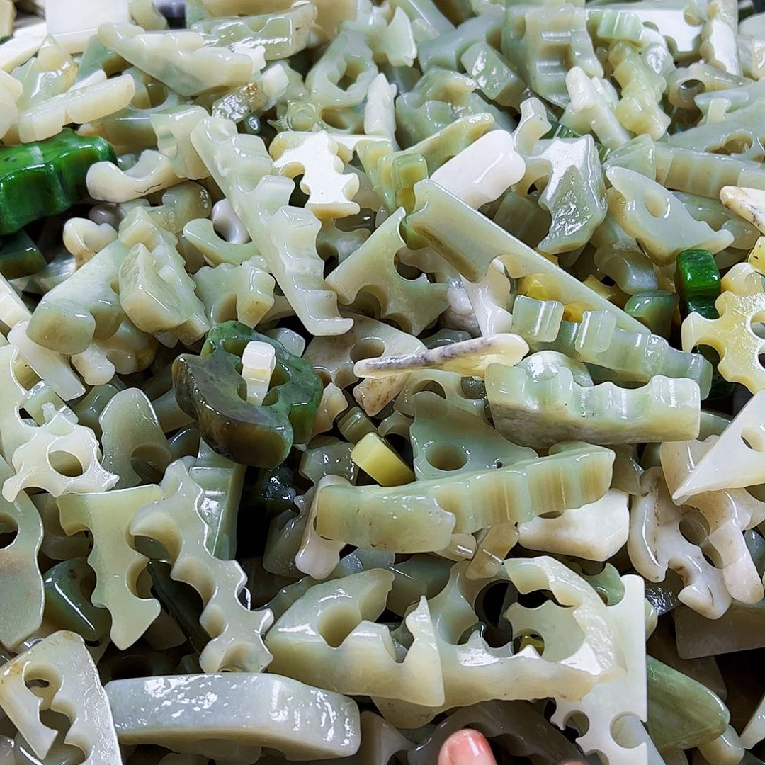 和田玉（糖玉）未镶嵌珠宝半成品