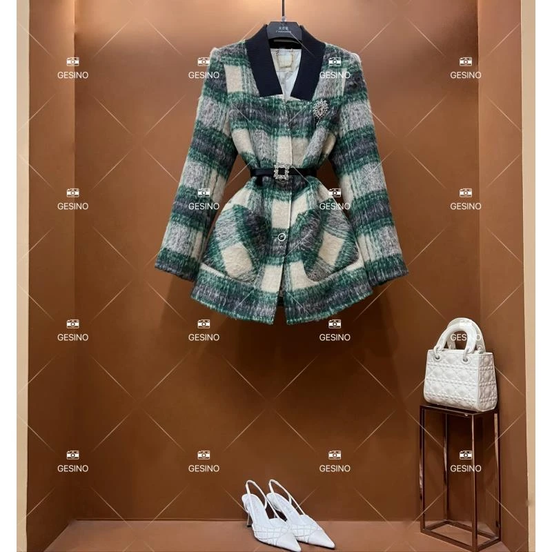 【露】秋冬气质小香风时尚设计师中长款外套QD-2025667