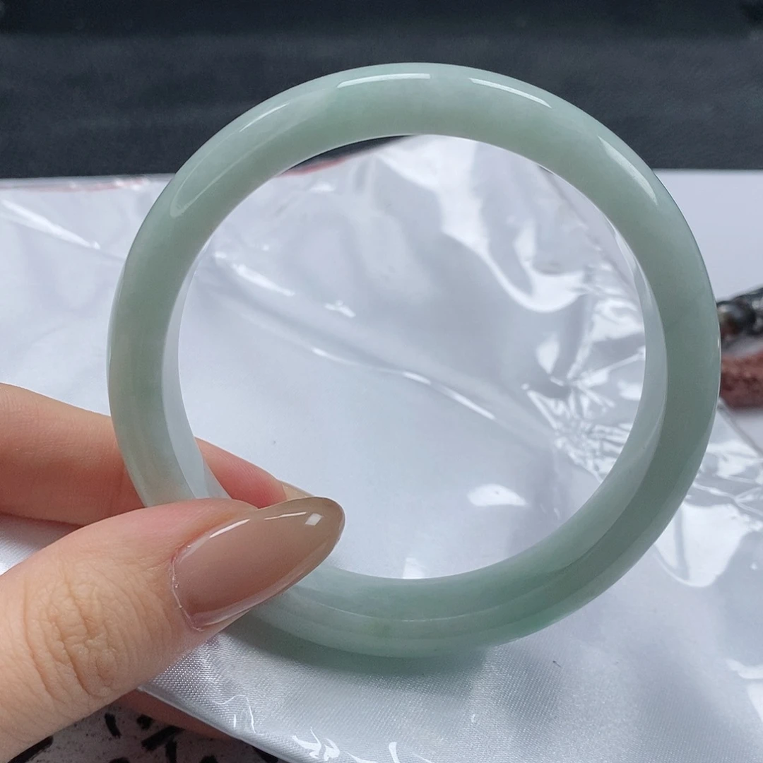 【闪购商品】翡翠手镯未镶嵌371号