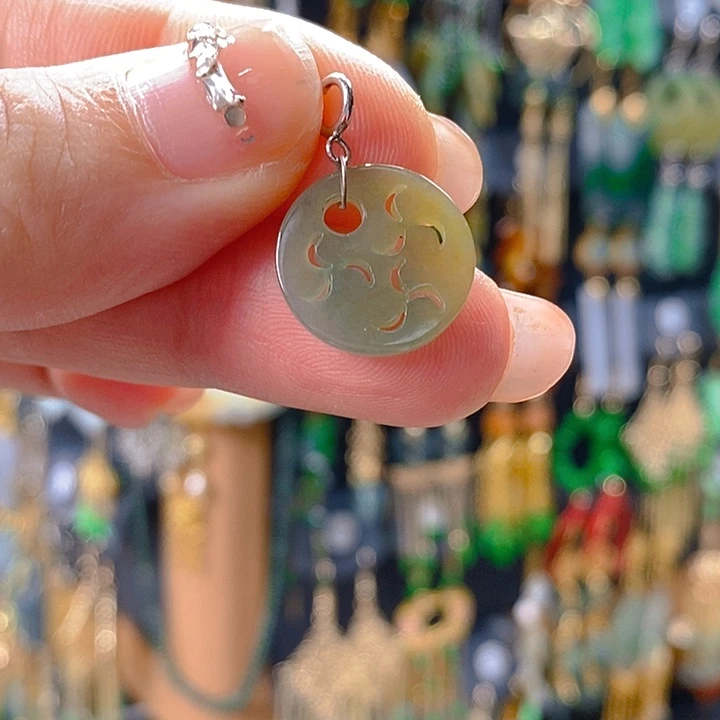 翡翠未镶嵌耳饰翡翠