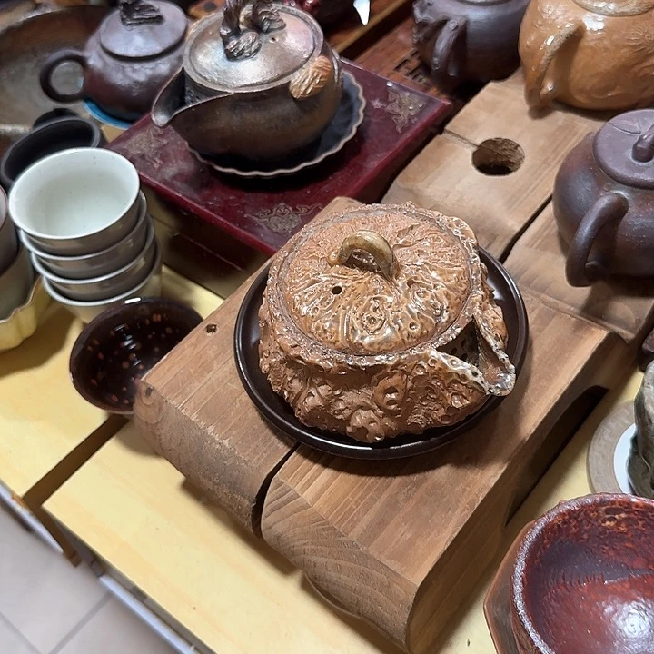 侯***飞品茗主人杯，瓷。品茗