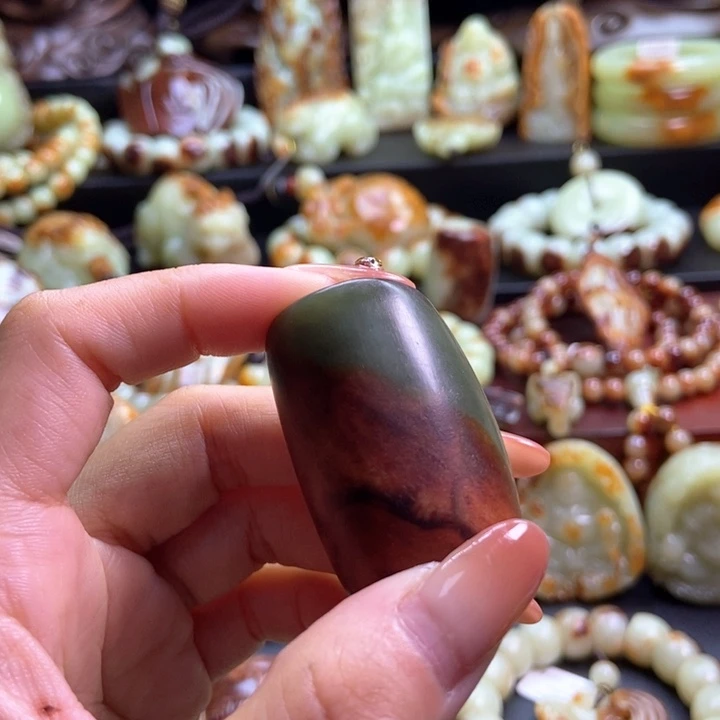 庆***岫岩河磨玉（透闪石质玉）未镶嵌手链