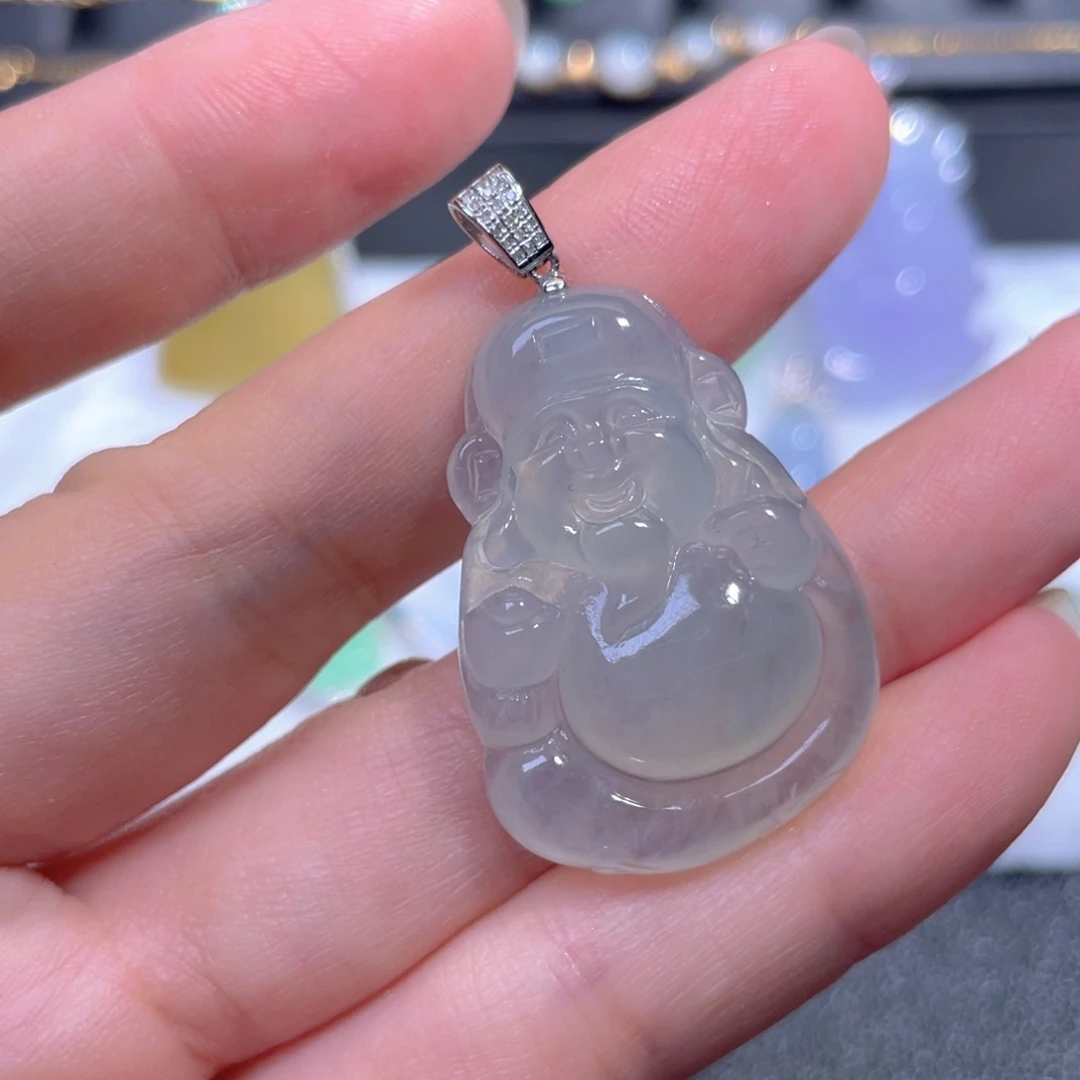 翡翠18K金镶嵌颈饰翡翠
