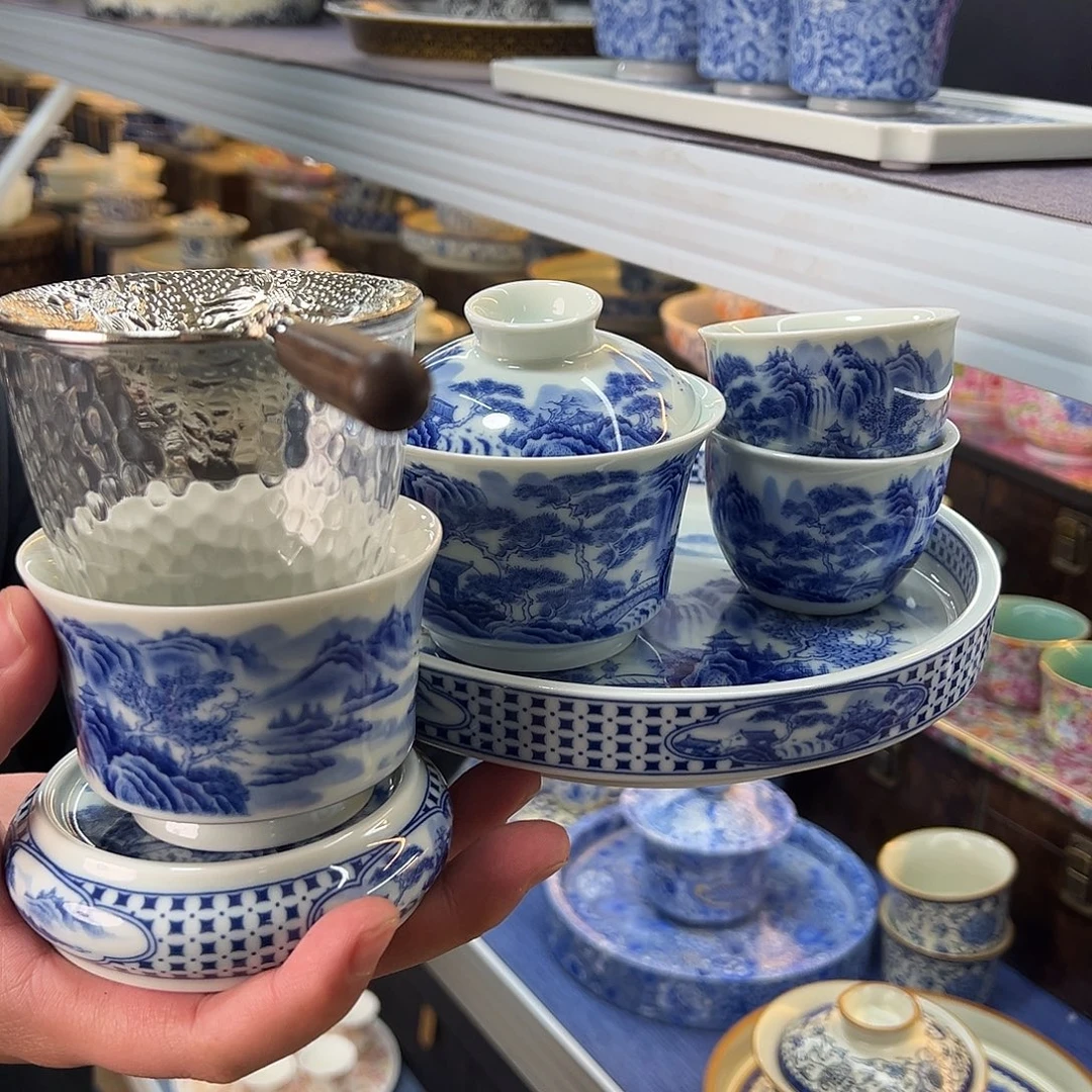 我们的目标是成为一个优秀的人