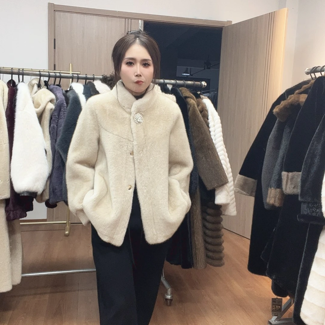 36号皮毛一体外套