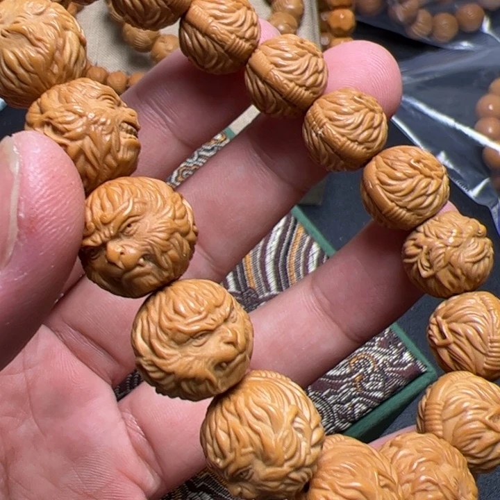 猴头核桃手串土坷垃