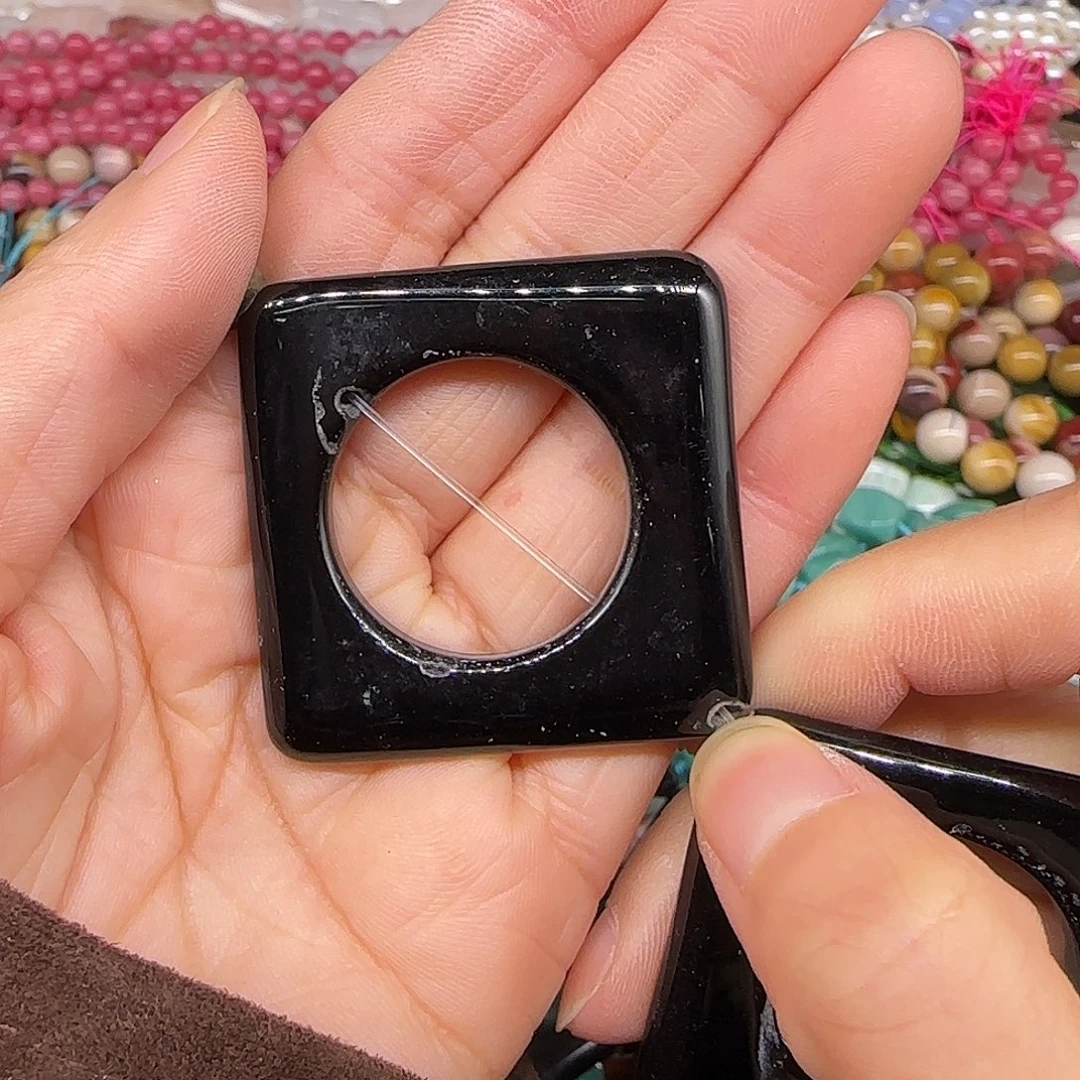 玛瑙/玉髓合金珠宝半成品黑玛瑙一颗