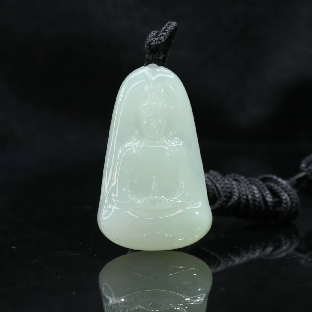 lot33天然缅甸翡翠A货晴水观音/500951/保利厦门拍卖