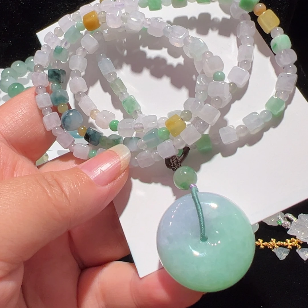 翡翠未镶嵌颈饰项链