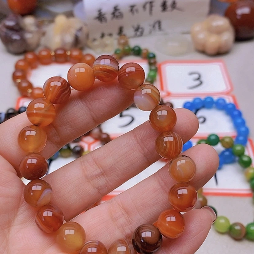 【闪购商品】未镶嵌玛瑙/玉髓珠宝半成品秦**?