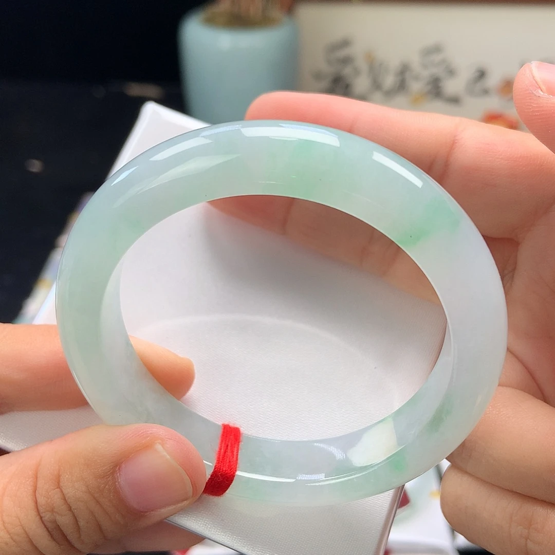 未镶嵌手镯翡翠72号