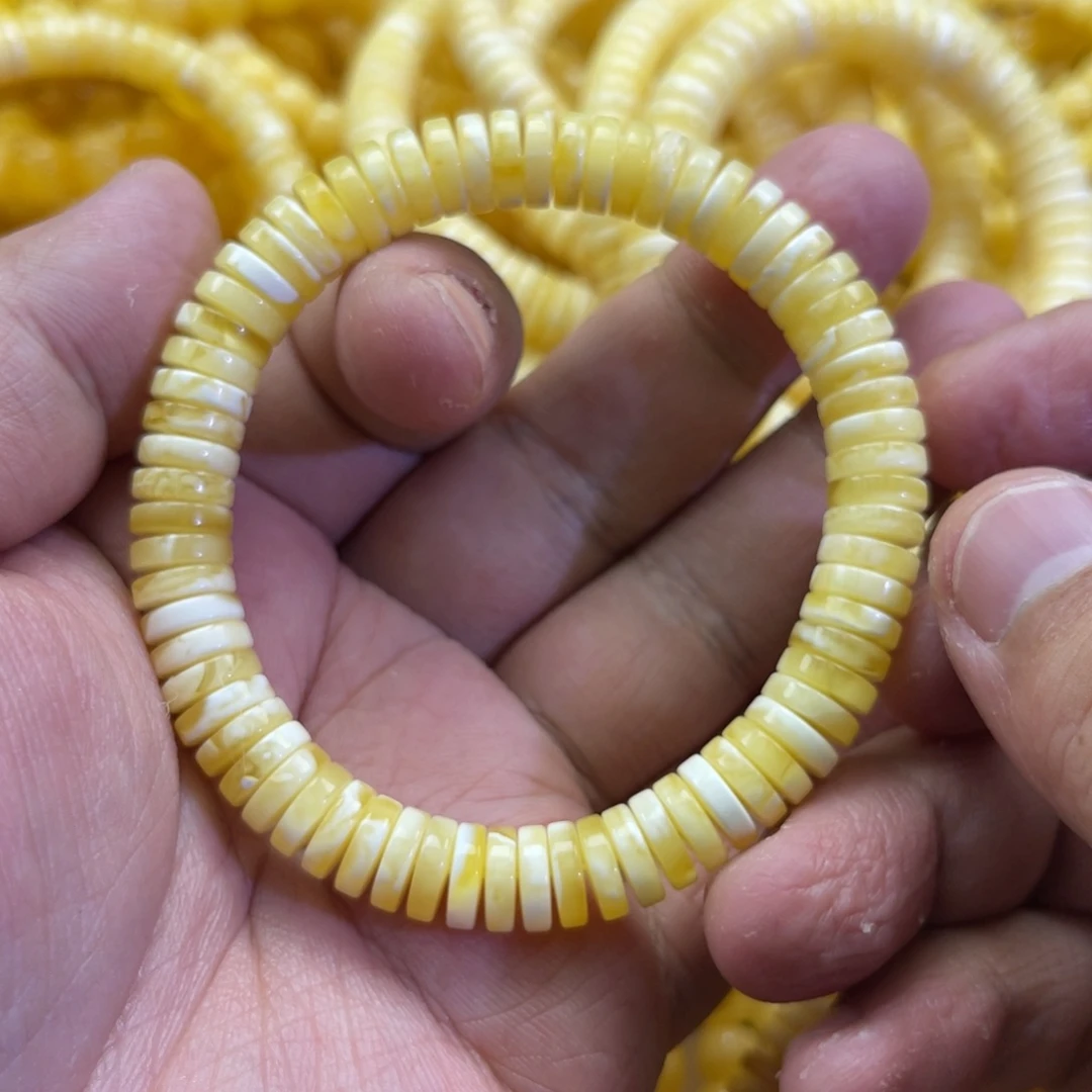 琥珀未镶嵌珠宝奇石46