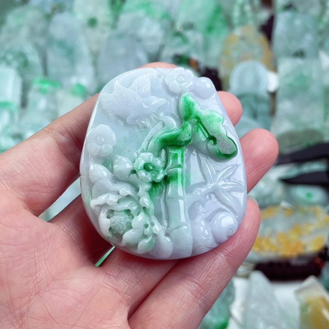 翡翠未镶嵌吊坠(不含链)