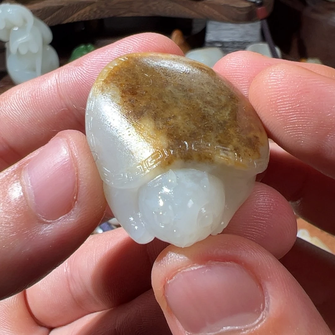 和田玉（子料）未镶嵌挂件