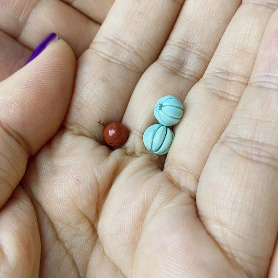 妮***i未镶嵌配饰南红玛瑙