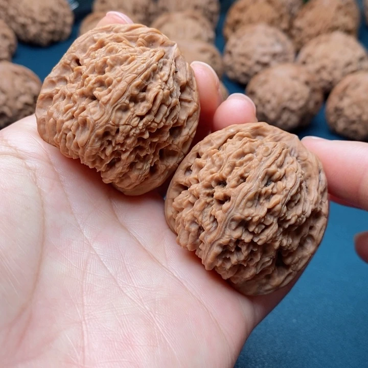 文玩核桃把件40南疆石