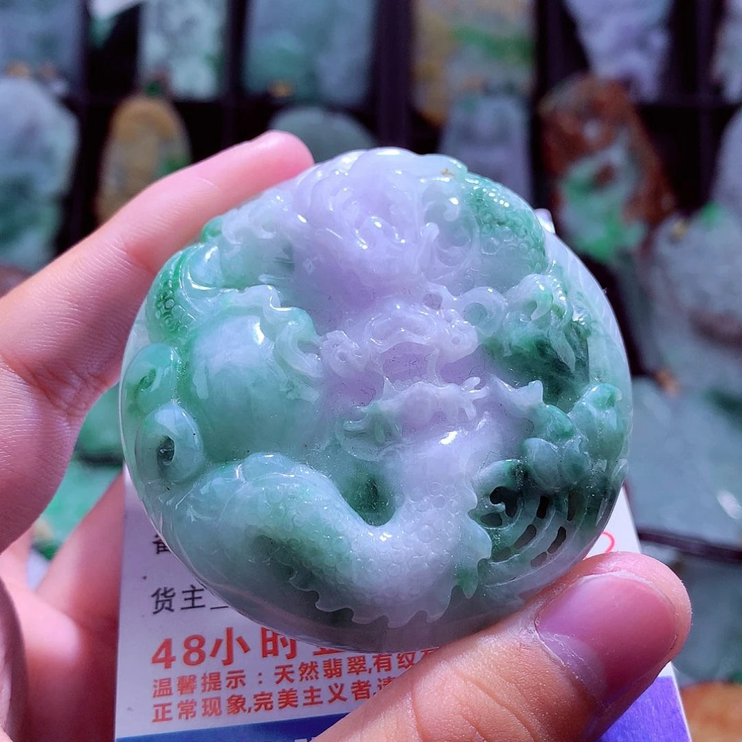 颈饰未镶嵌翡翠天然