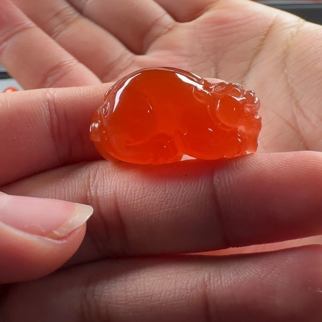 南红玛瑙未镶嵌貔貅31*17*18mm