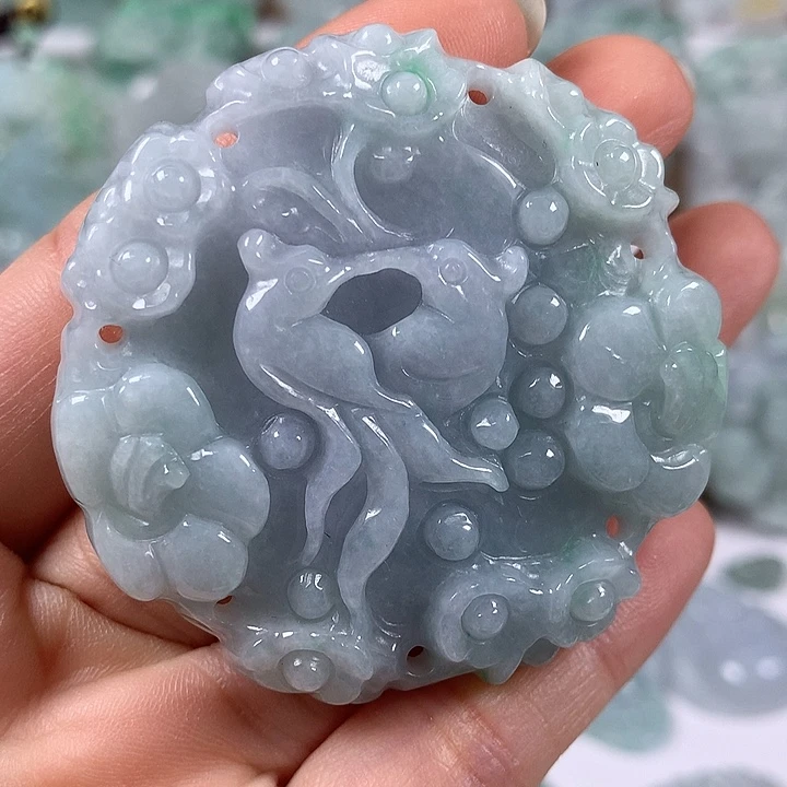 翡翠未镶嵌颈饰花开富贵福利两面工艺福利