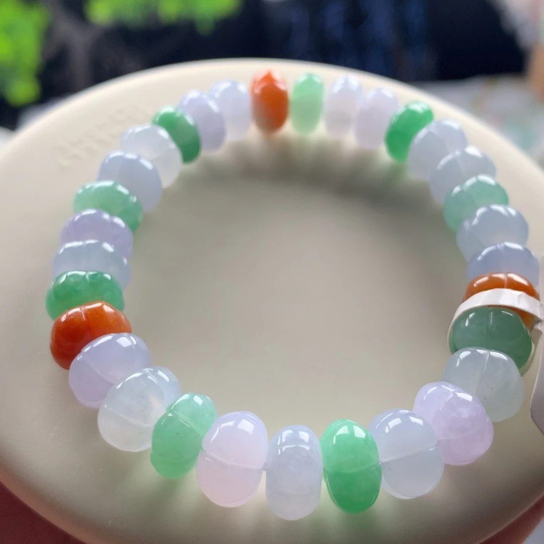 翡翠未镶嵌手链卡9.5