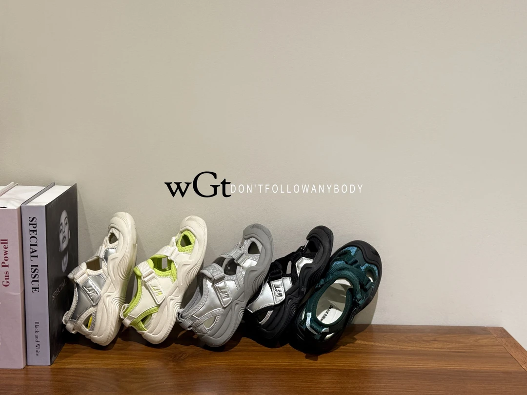 WGT春夏儿童百搭镂空休闲鞋夏季户外透气时尚软底包脚趾凉鞋2237