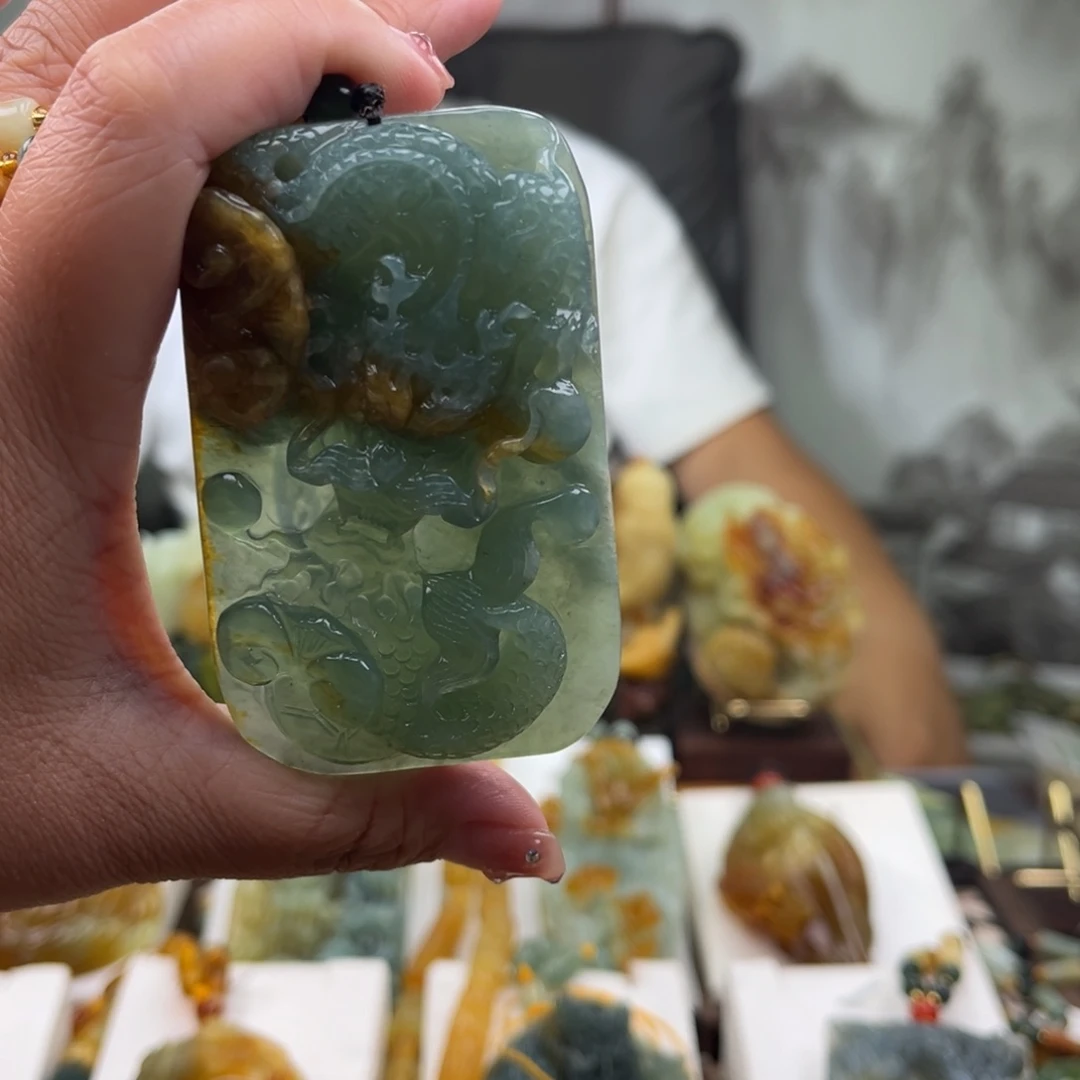 岫玉未镶嵌挂件蓝*梦挂件