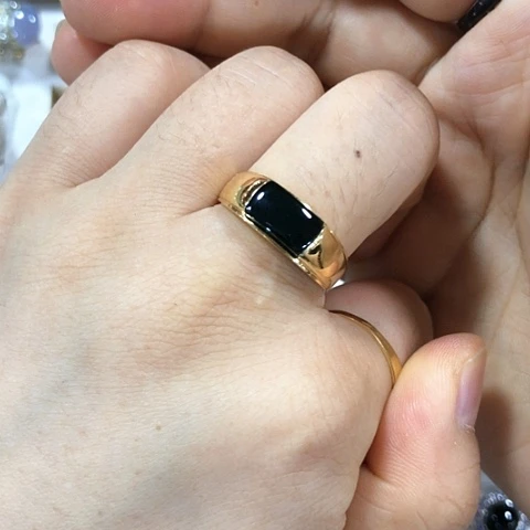 翡翠戒指18K金镶嵌缅甸天然A货翡翠
