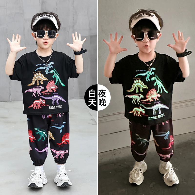 男童洋气套装夏季2025新款个性时髦儿童恐龙T恤防蚊裤宝宝两件套