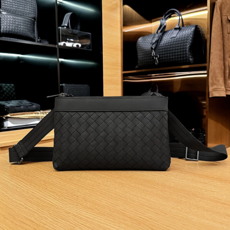 BOSOM VARVLE时尚百搭男士斜挎包头层牛皮手工编织单肩挎包简约