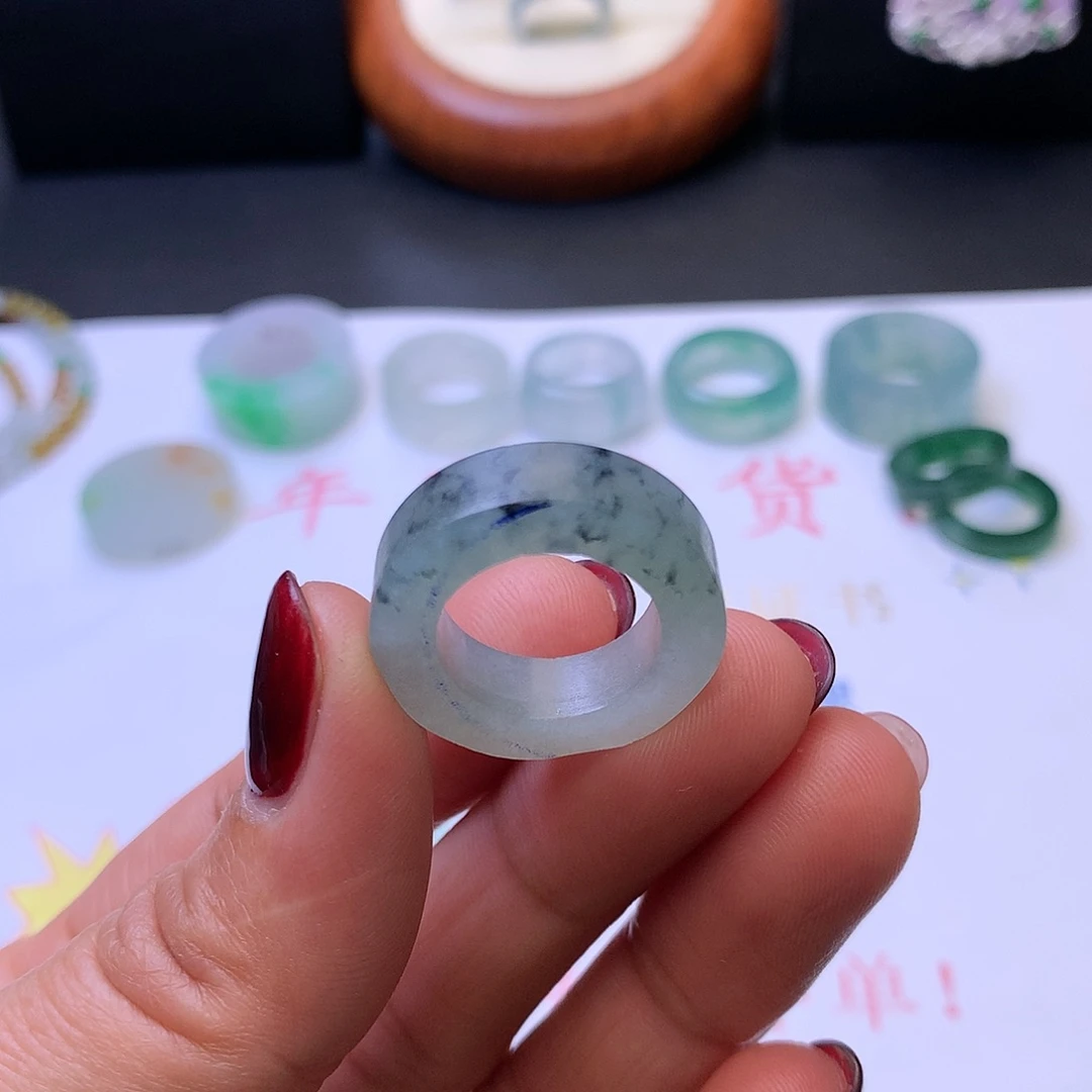 定制翡翠未镶嵌翡翠戒指11/16