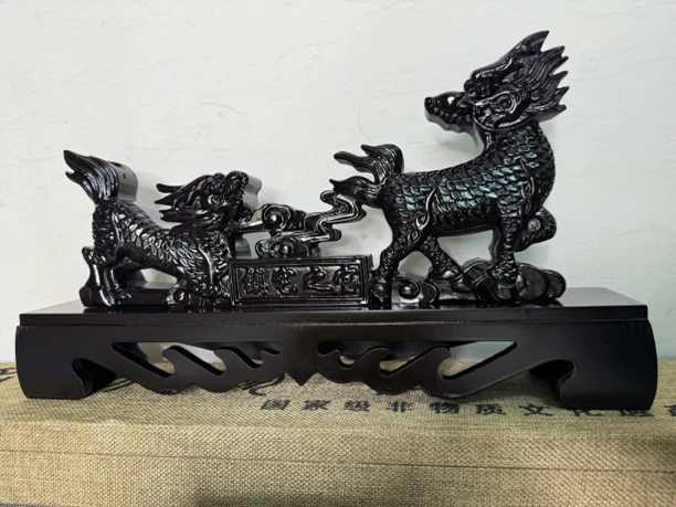 古风宝剑麒麟架子收藏摆件工艺品装饰手工中式雕刻貔貅摆设创意