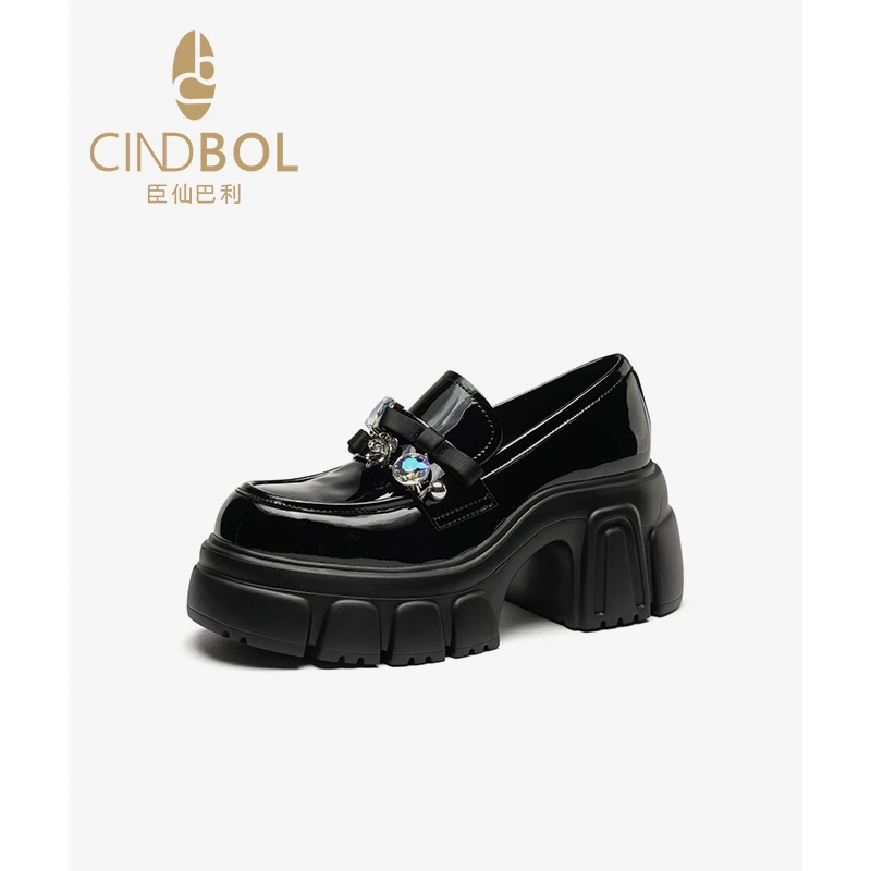 CINDBOL/臣仙巴利春季新款粗跟厚底水钻漆皮防滑百搭乐福鞋2021