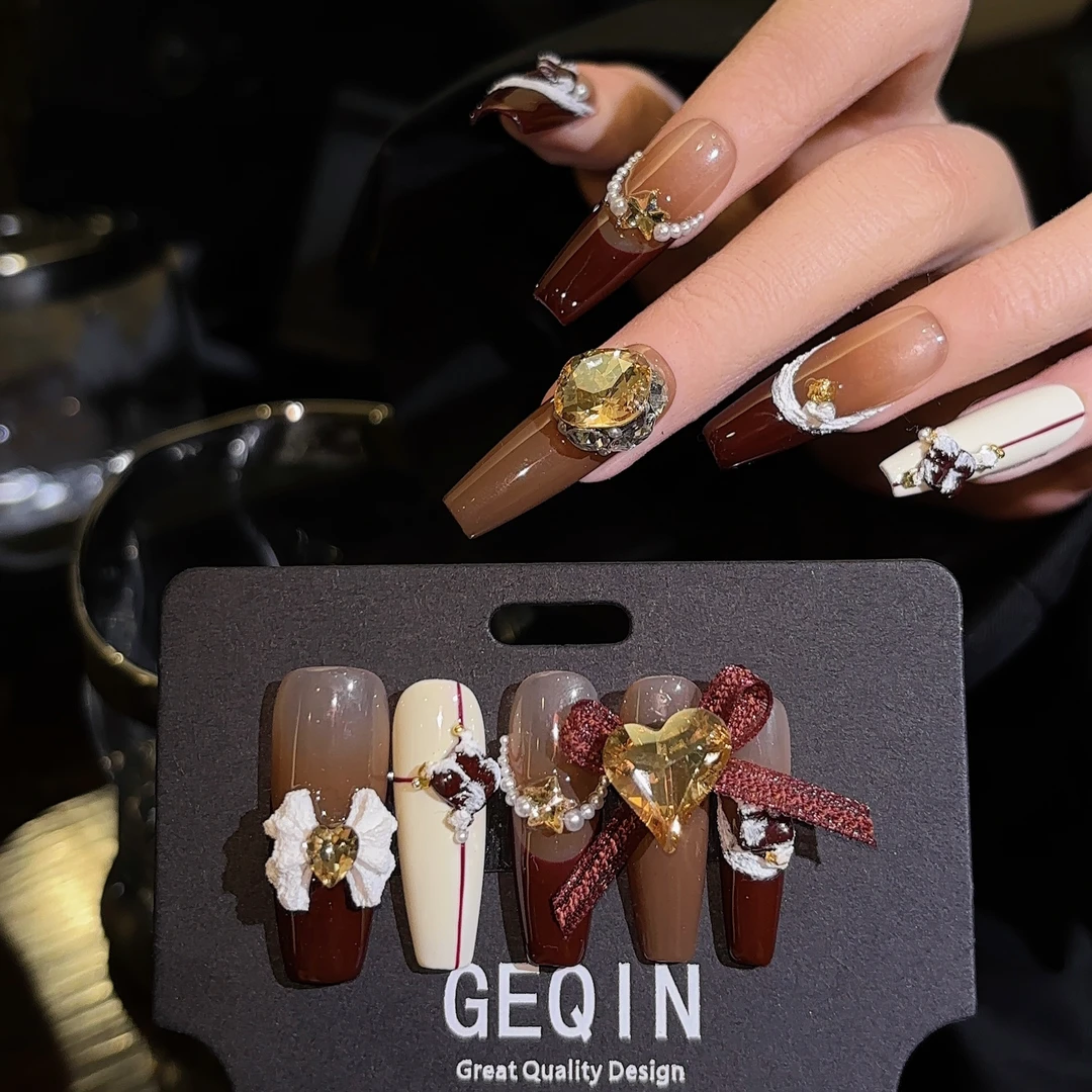 GEQIN【雪顶巧克力】秋冬法式显白蝴蝶结香槟东洲钻穿戴甲