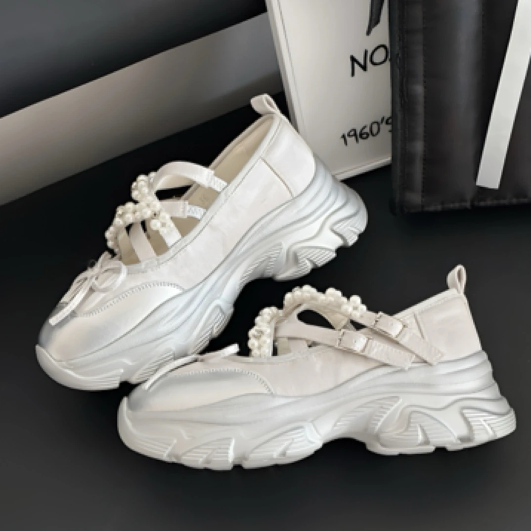 复古芭蕾单鞋明星同款显个厚底增高玛丽珍法式蝴蝶结珍珠休闲鞋女