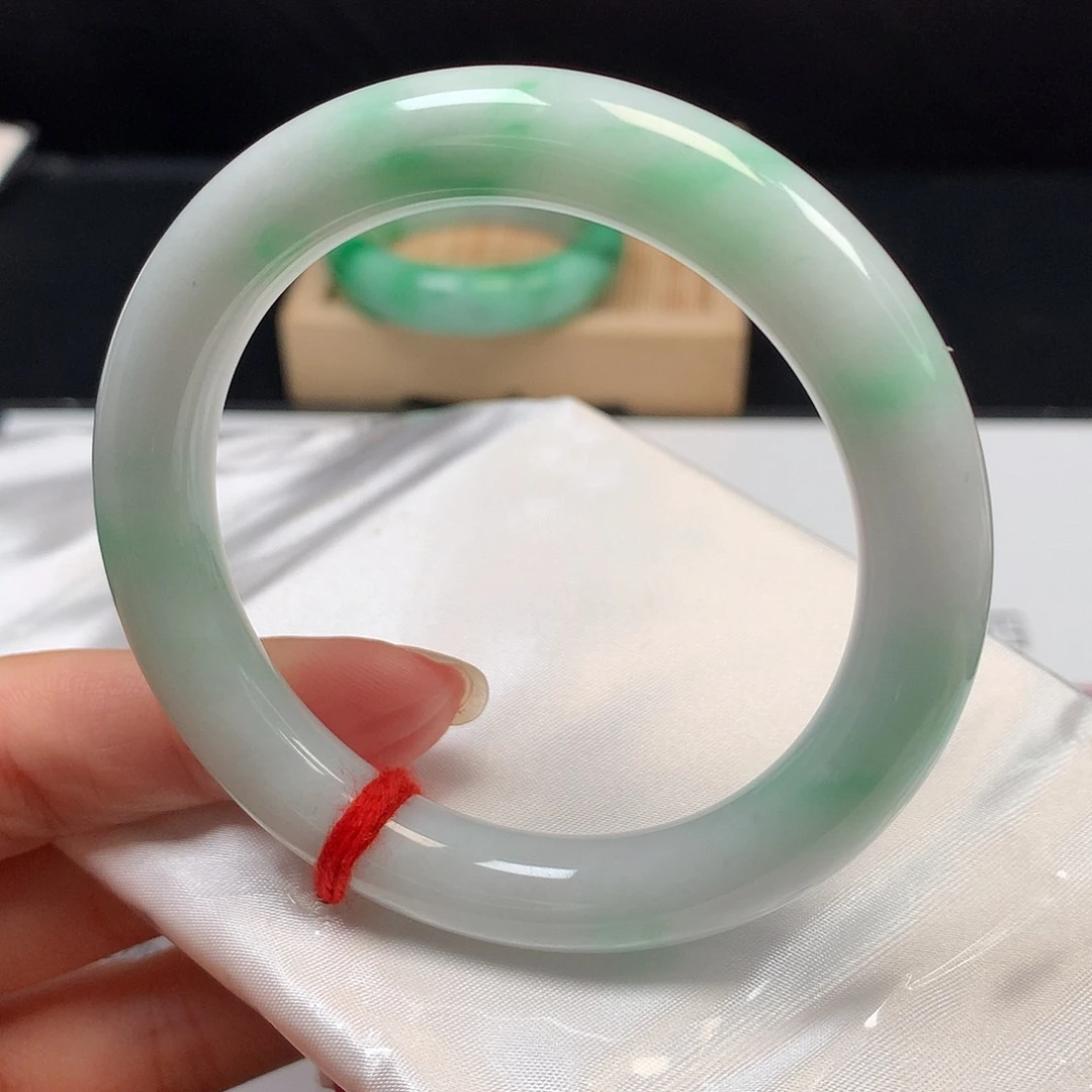 翡翠未镶嵌手镯1457