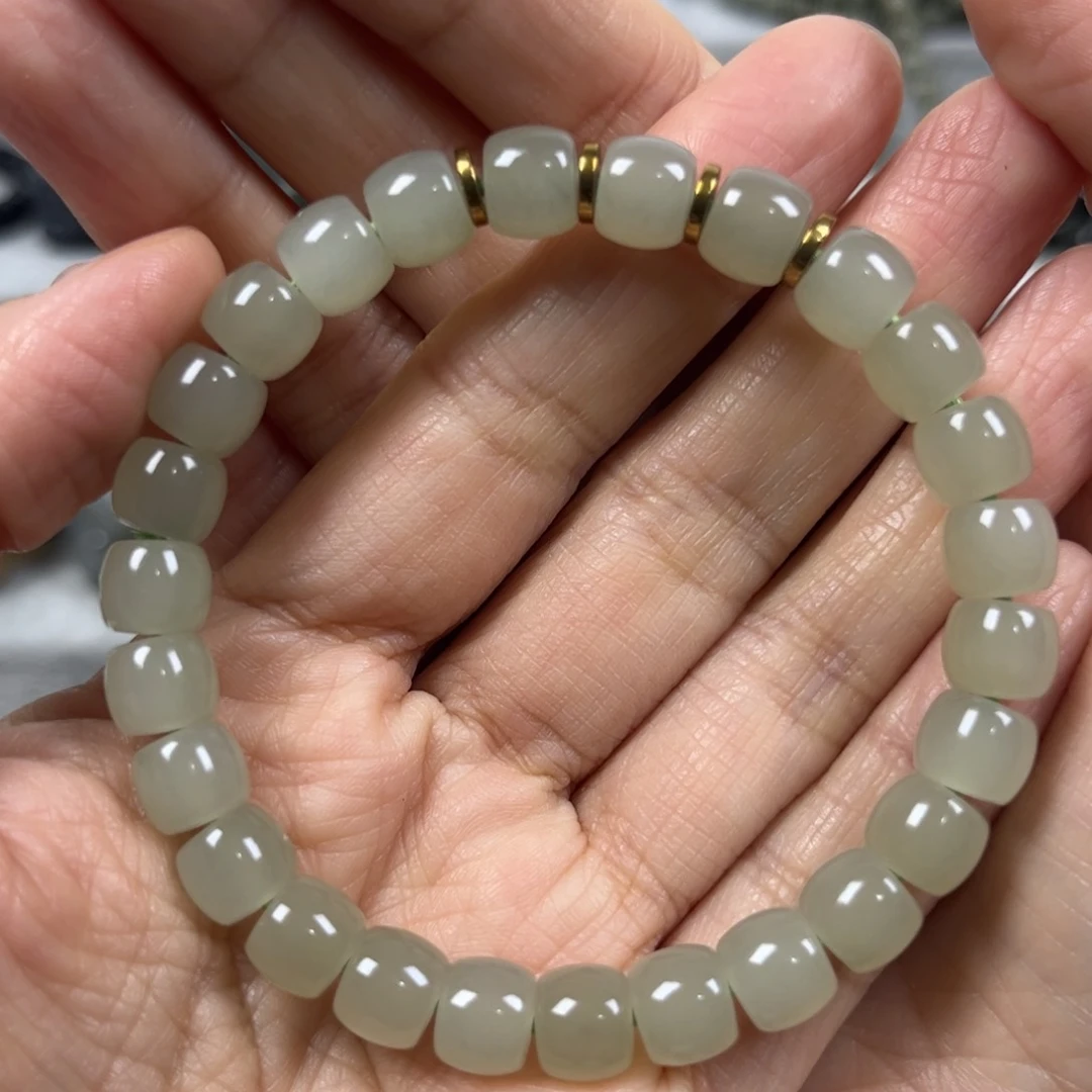 和田玉手链未镶嵌卡8直切