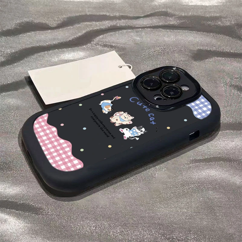 三只小猫适用iphone16promax苹果15/14PLUS手机壳泡芙13p/12/11