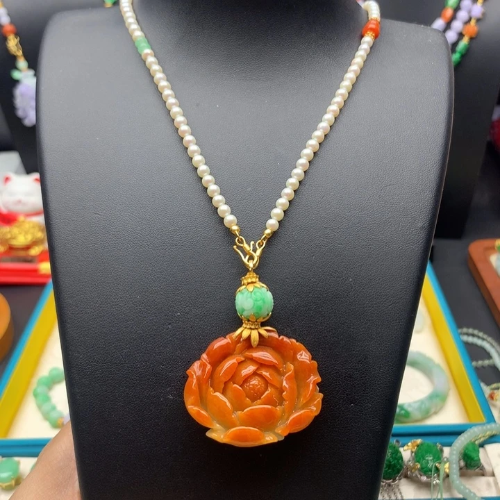 颈饰未镶嵌翡翠红翡花