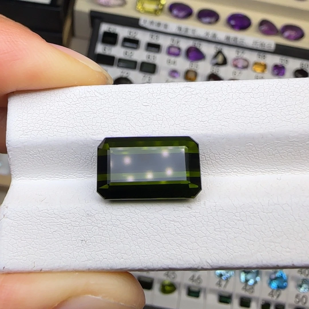 碧玺珠宝半成品未镶嵌天然 10克拉