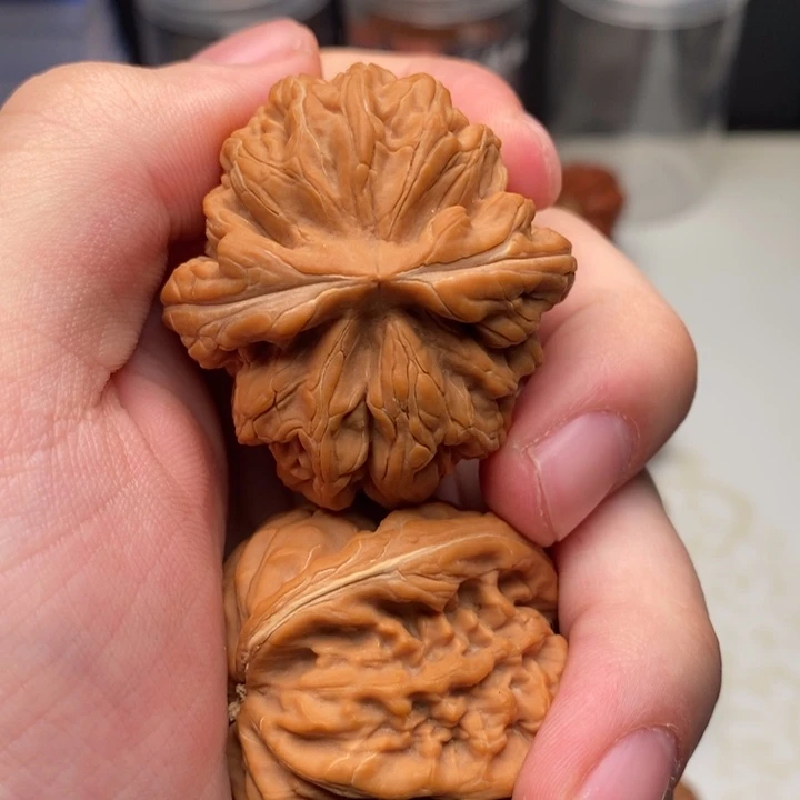 影****文玩核桃把件红锦鲤